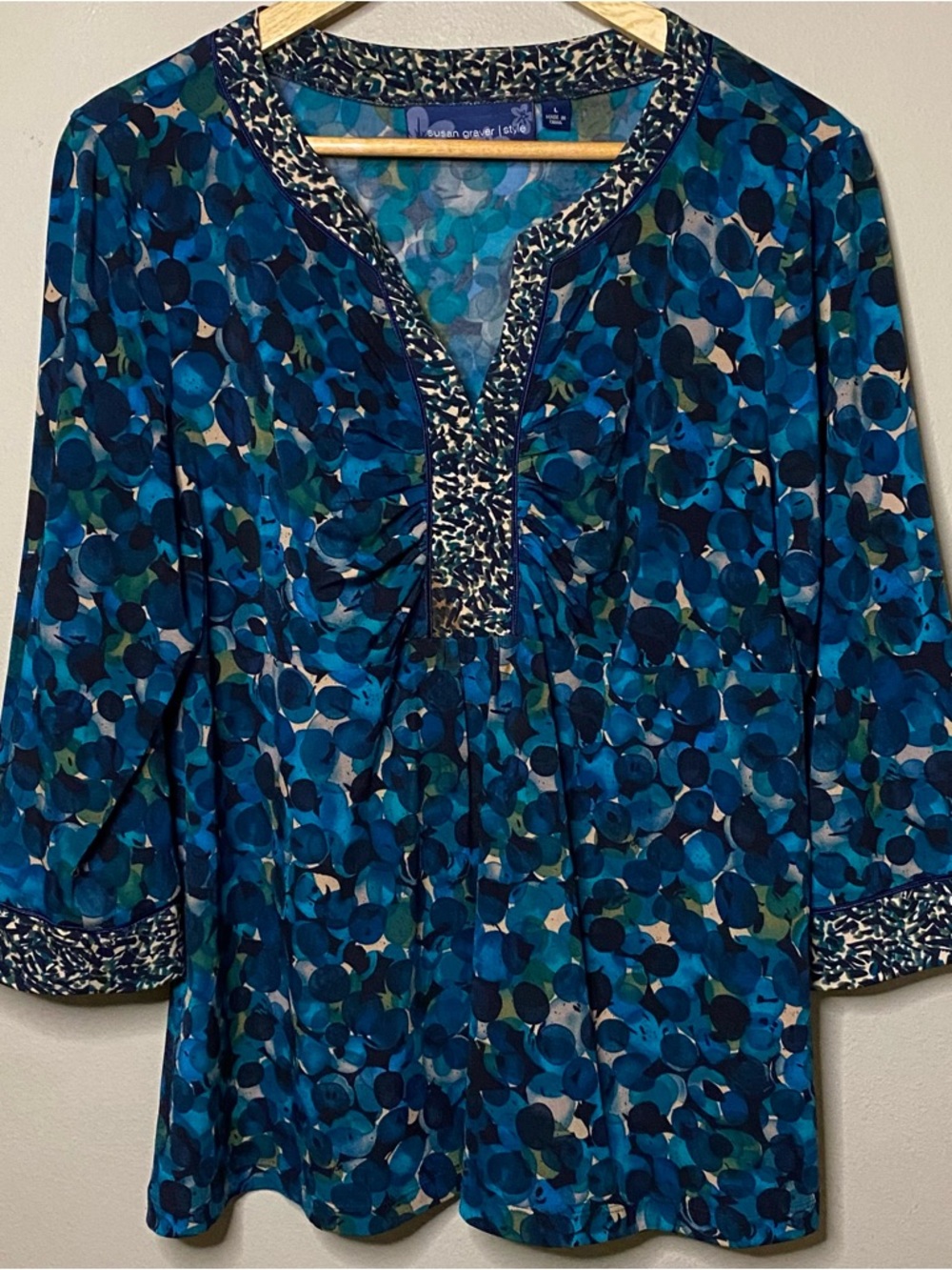 Susan Graver Liquid Knit V-Neck Blouse Women Large Teal Blue Black Dots Office